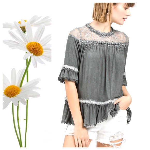 POL Elegant Transformation Pearl Tee - Picture 6 of 9